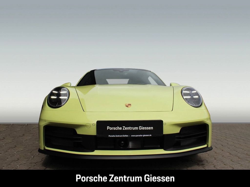 Porsche 992 2025