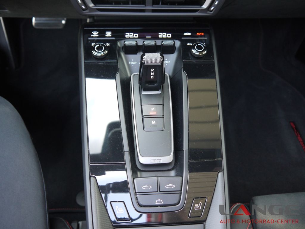 Porsche 992 2023