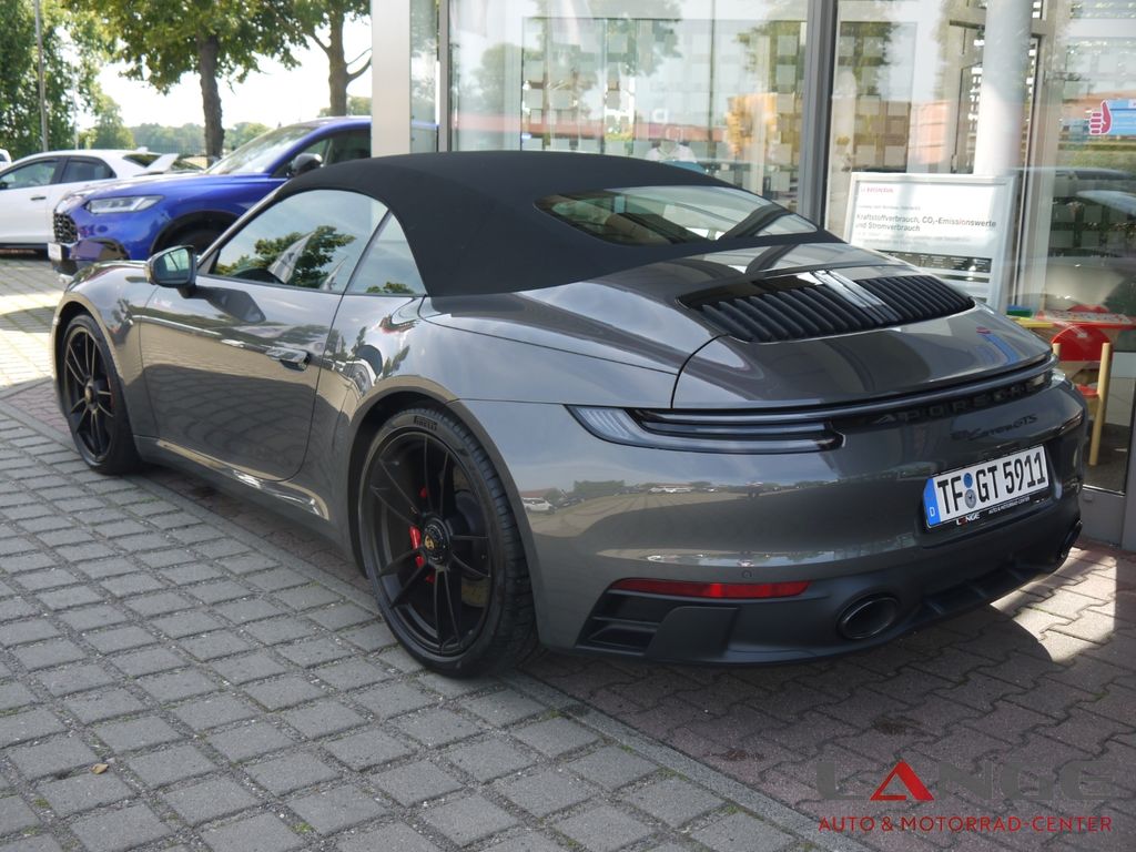 Porsche 992 2023