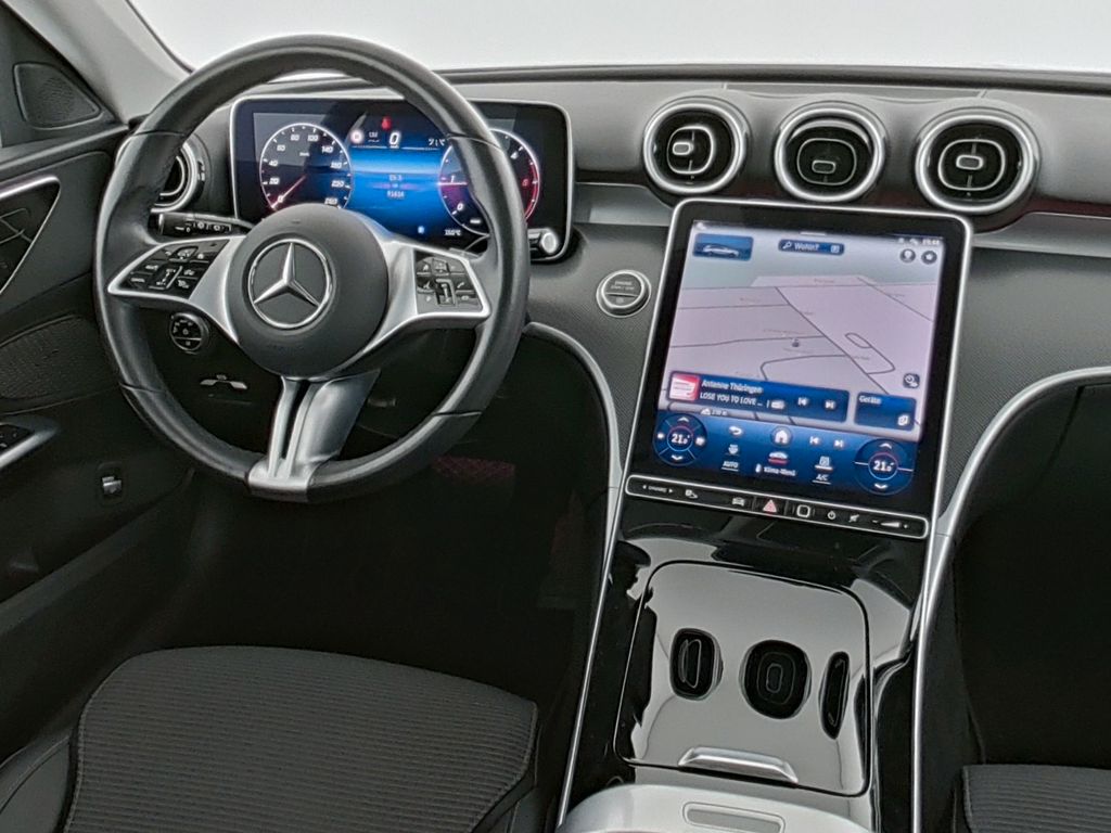 Mercedes-Benz C 200 2024