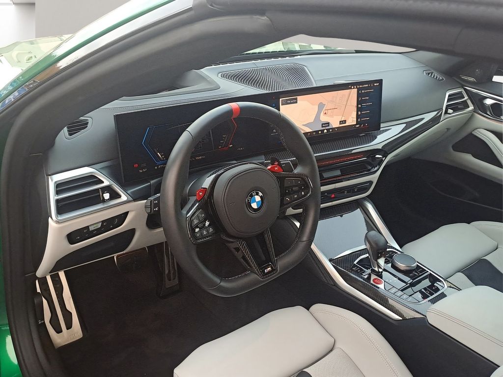 BMW M4 2025