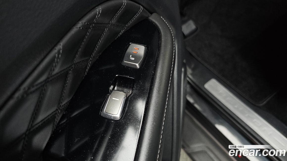 KG_Mobility_Ssangyong Rexton 2020