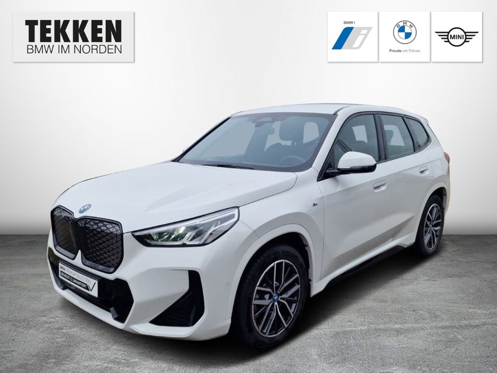 BMW iX1 2023