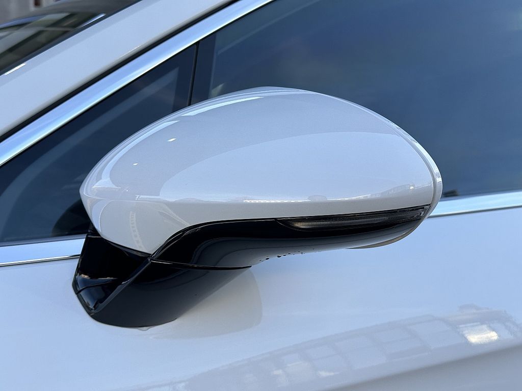 Porsche Panamera 2025