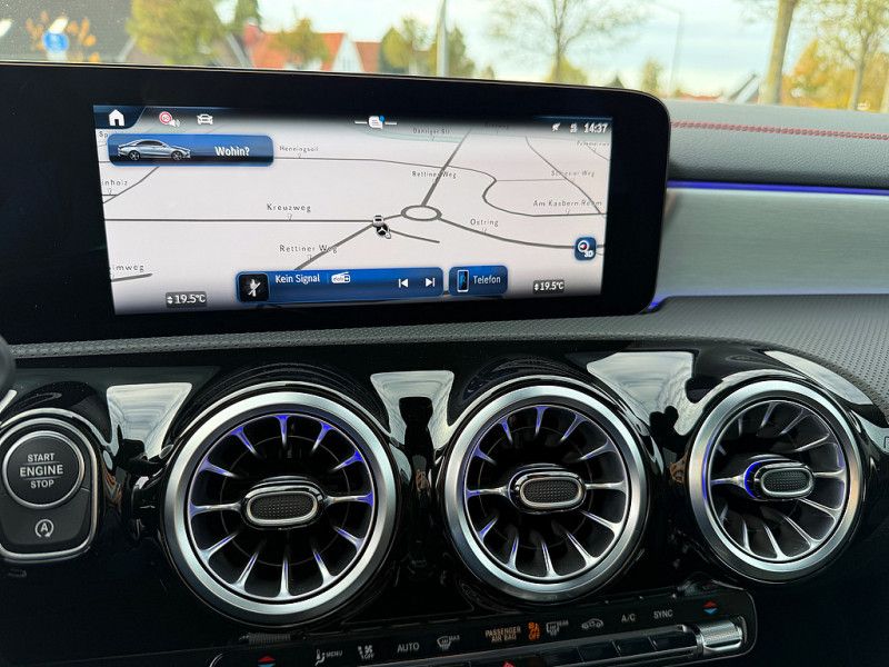 Mercedes-Benz CLA 200 2024