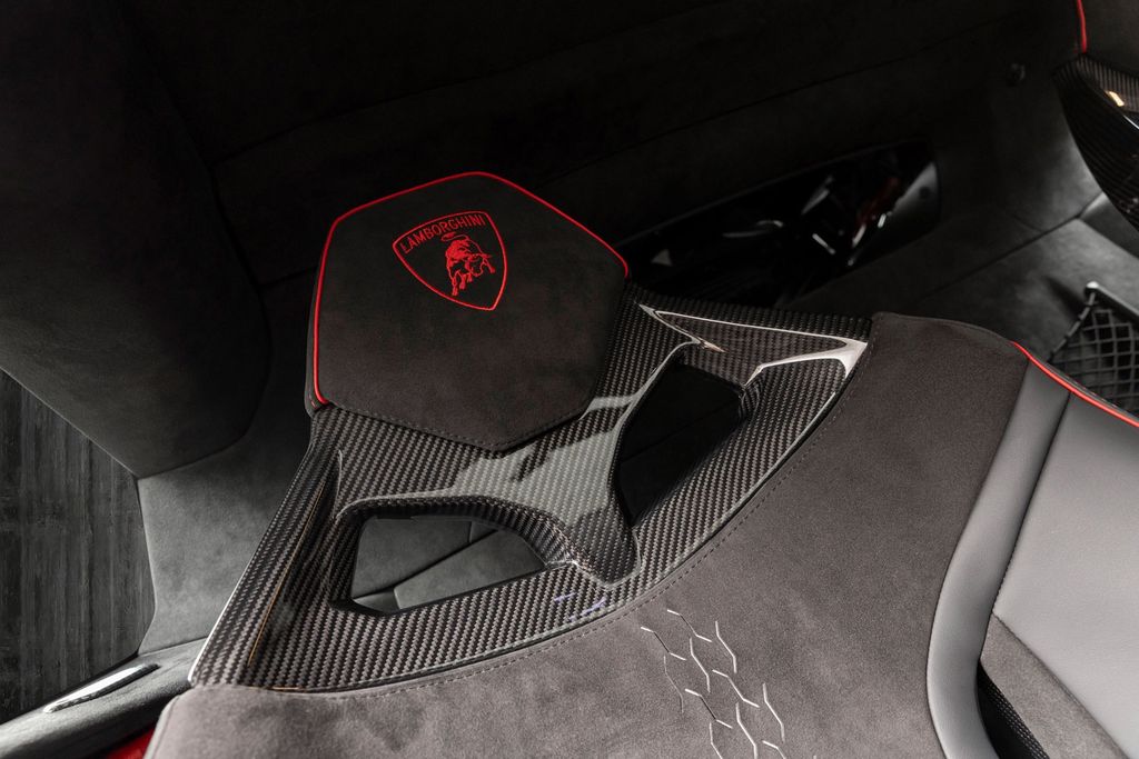 Lamborghini Huracán 2024