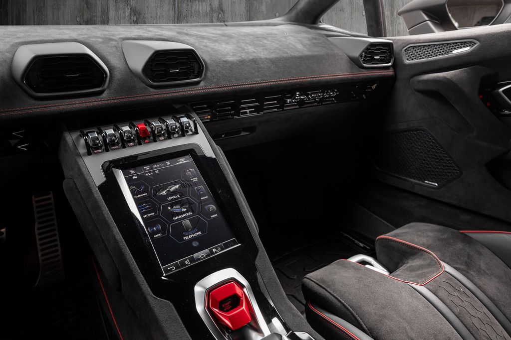 Lamborghini Huracán 2024