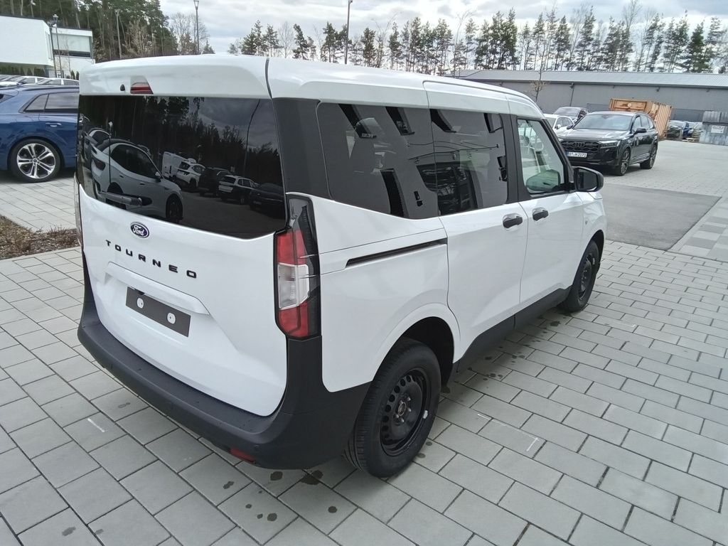 Ford Tourneo Courier 2024