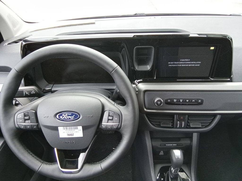Ford Tourneo Courier 2024