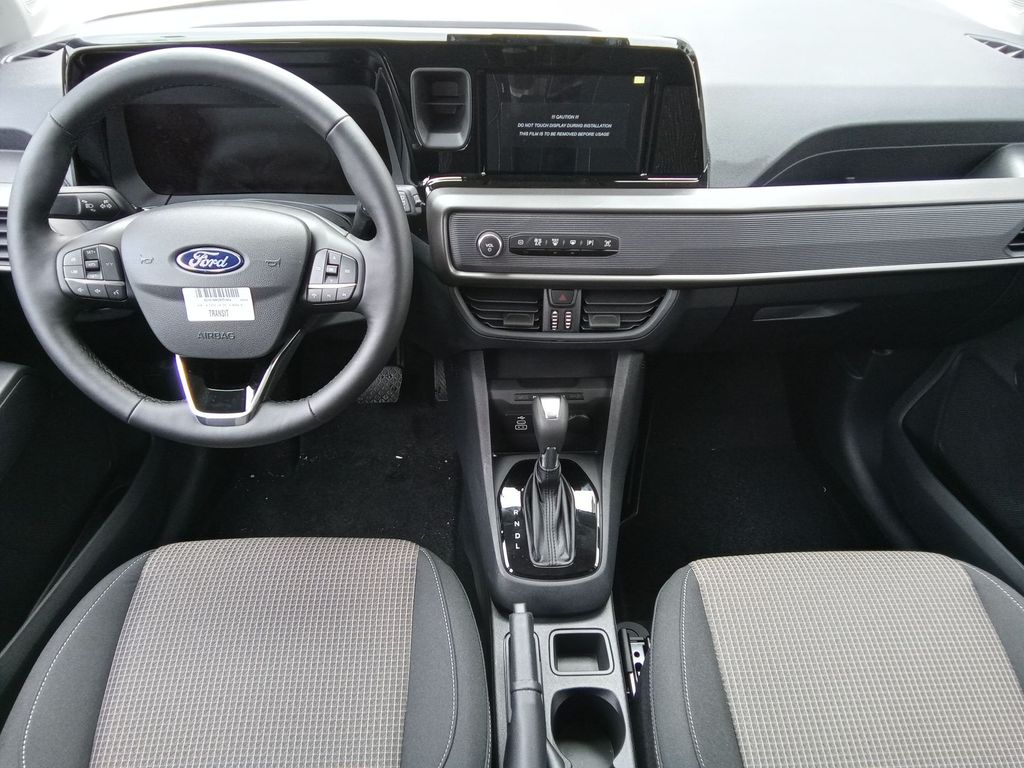 Ford Tourneo Courier 2024