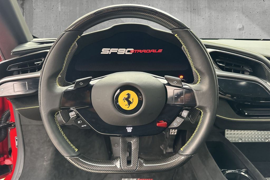 Ferrari SF90 2022