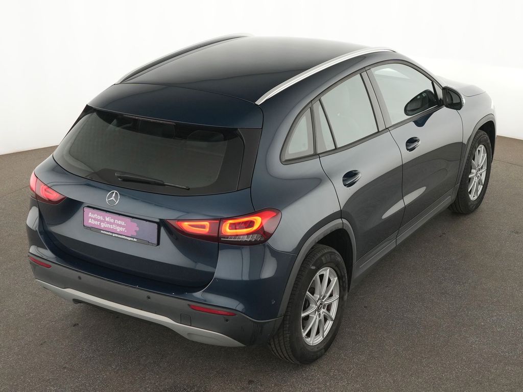 Mercedes-Benz GLA 180 2022