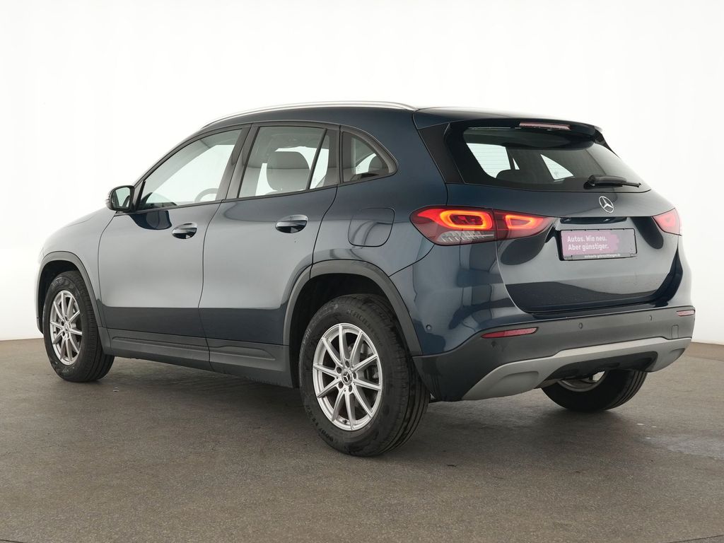 Mercedes-Benz GLA 180 2022