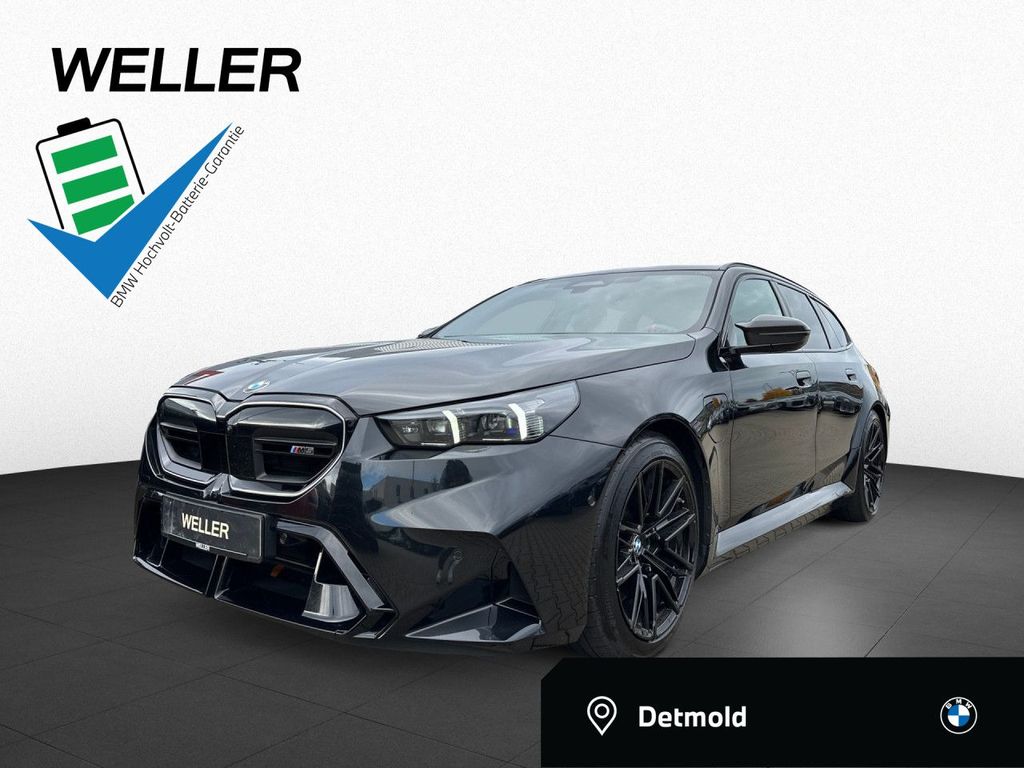 BMW M5 2025