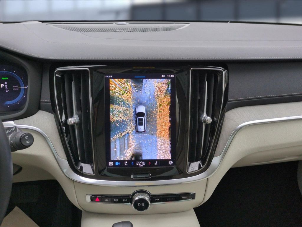 Volvo V60 2022