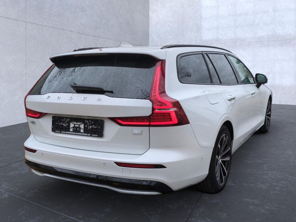 Volvo V60 2022
