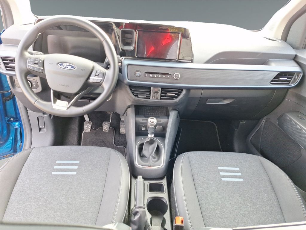 Ford Tourneo Courier 2024