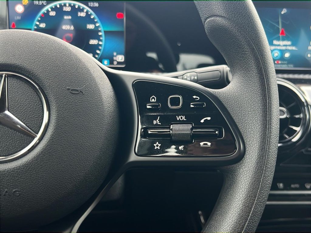 Mercedes-Benz A 200 2022