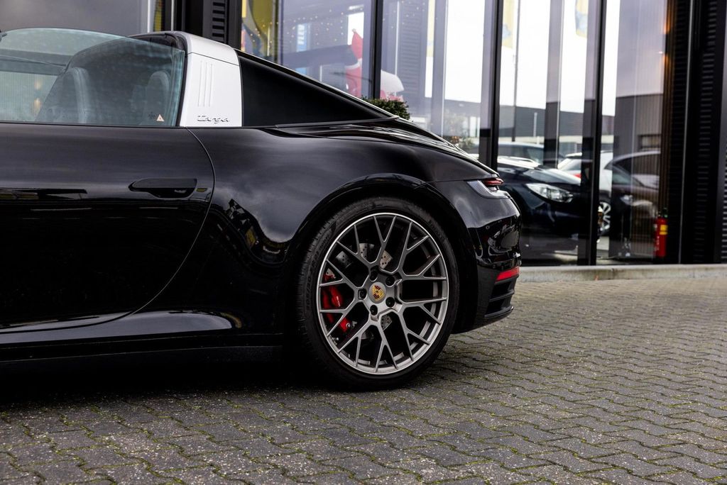 Porsche 992 2020