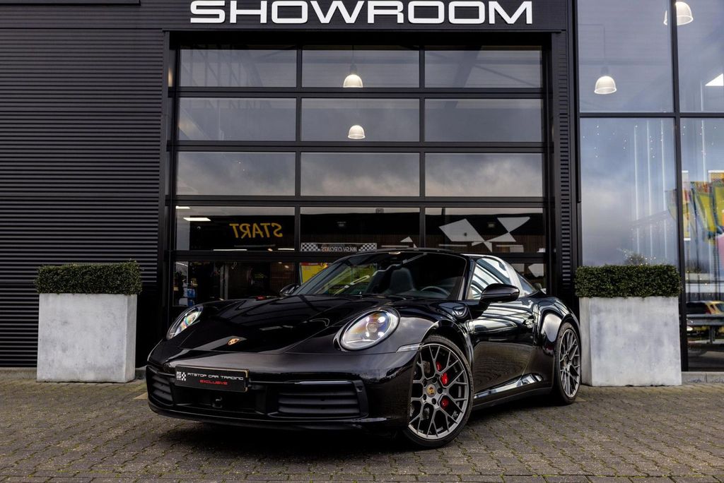 Porsche 992 2020