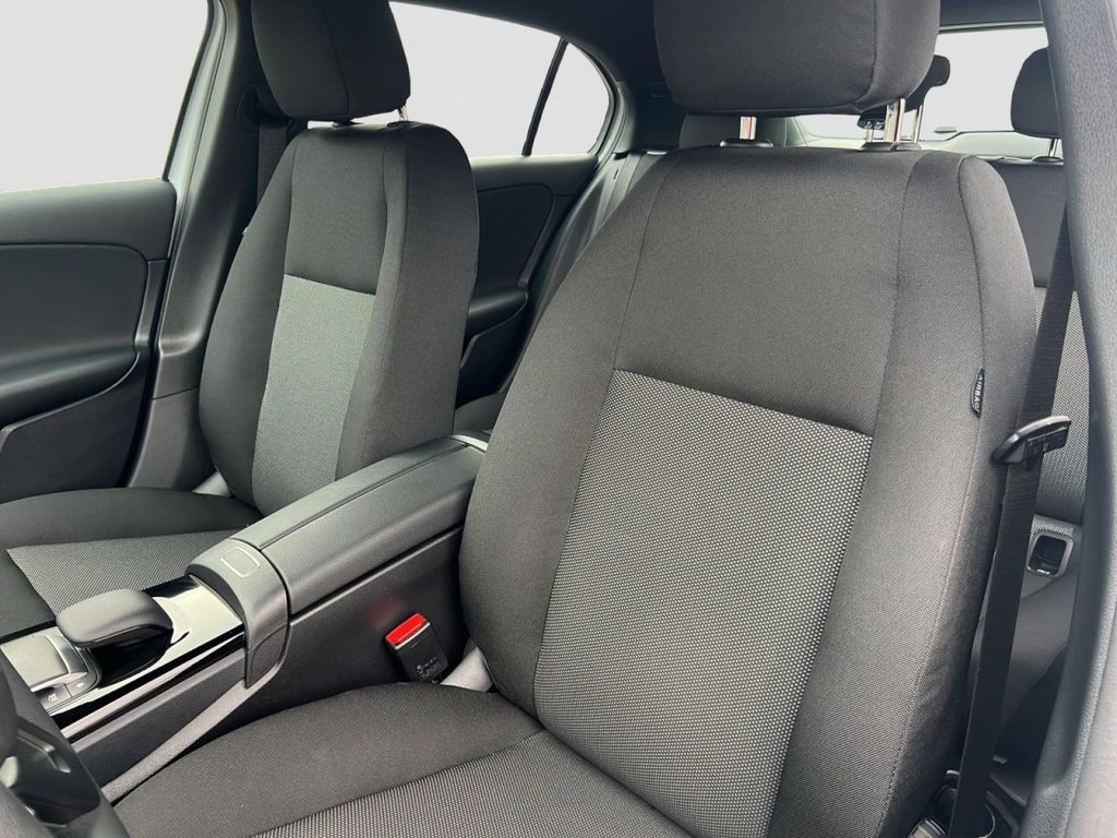 Mercedes-Benz A 200 2022