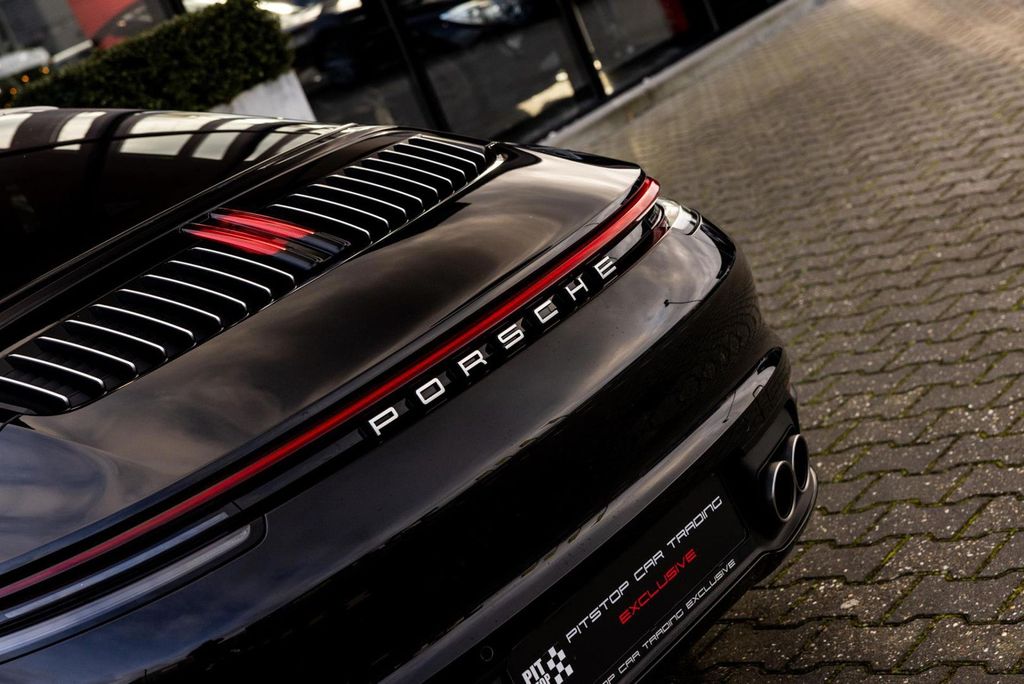 Porsche 992 2020