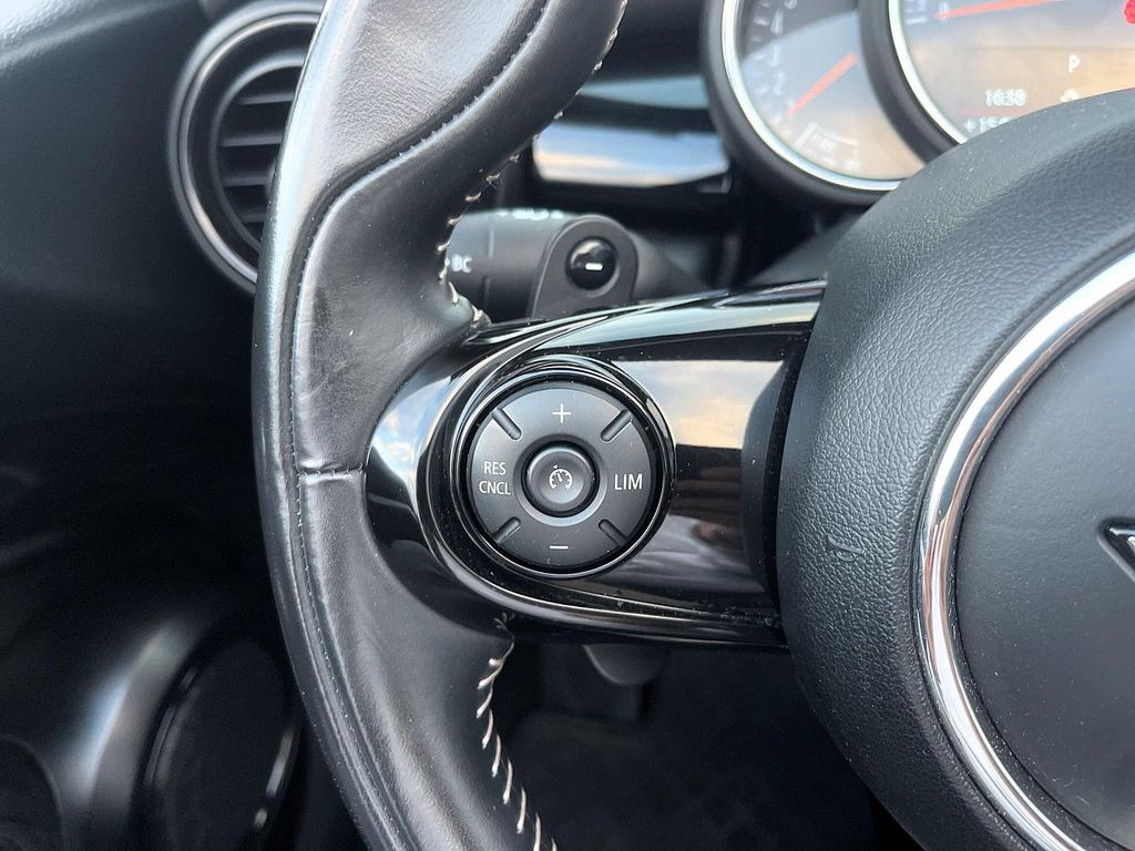 MINI Cooper S Cabrio 2019