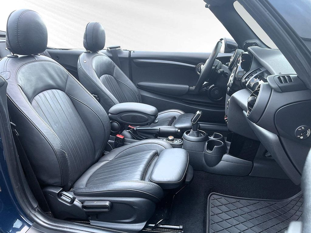 MINI Cooper S Cabrio 2019