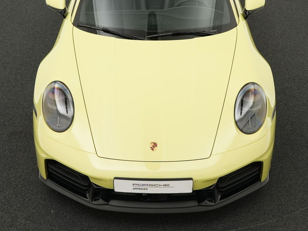 Porsche 992 2025