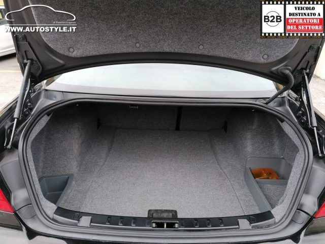 BMW 320 2012