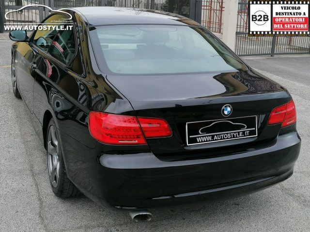 BMW 320 2012