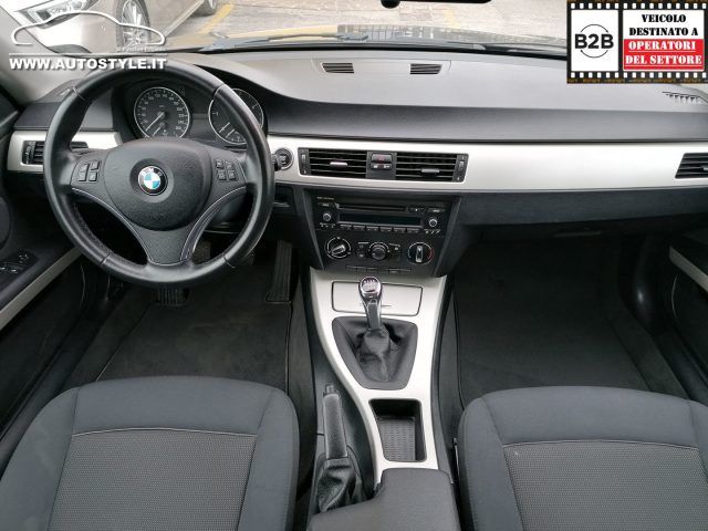 BMW 320 2012