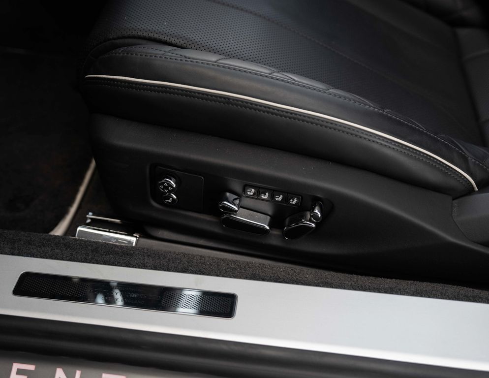 Bentley Continental GTC 2019