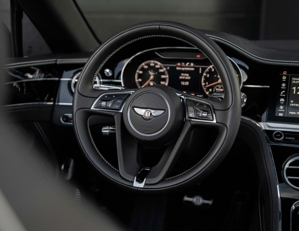 Bentley Continental GTC 2019