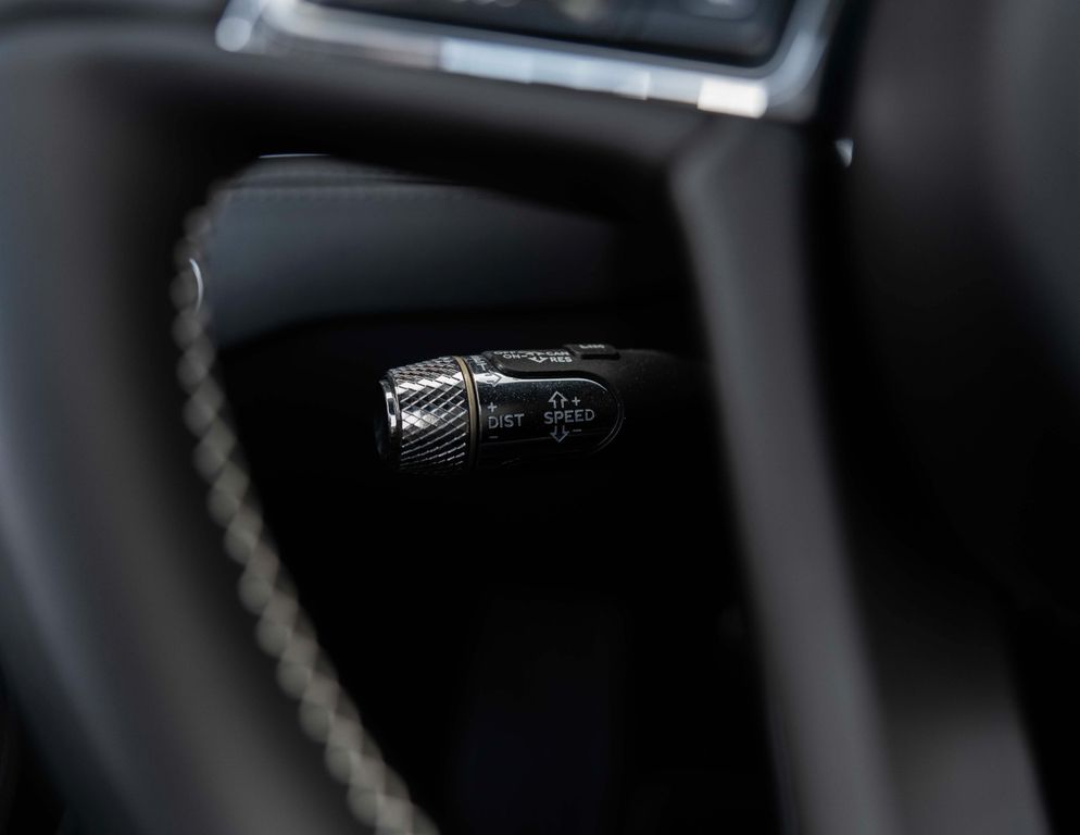 Bentley Continental GTC 2019