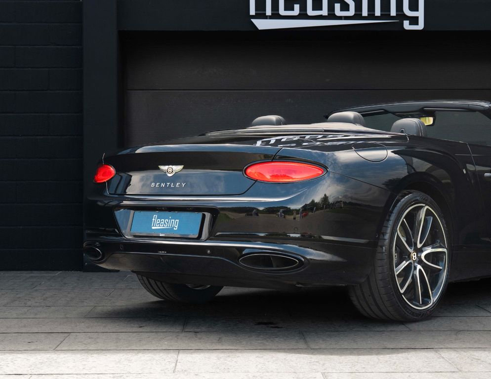 Bentley Continental GTC 2019