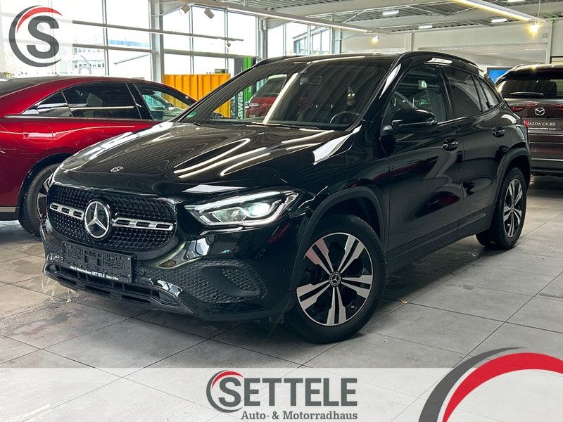 Mercedes-Benz GLA 200 2020