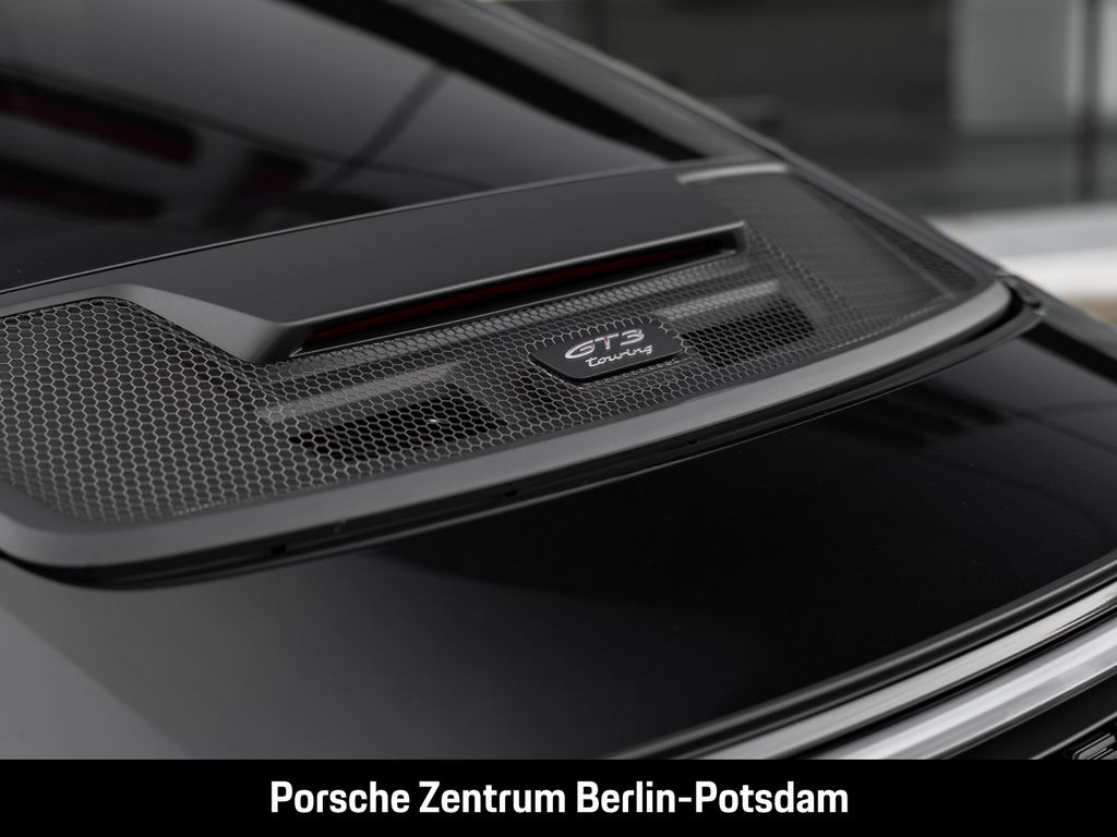 Porsche 992 2025