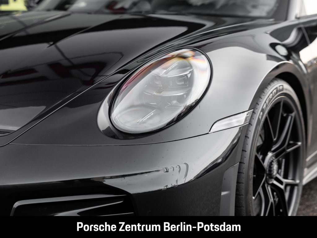 Porsche 992 2025