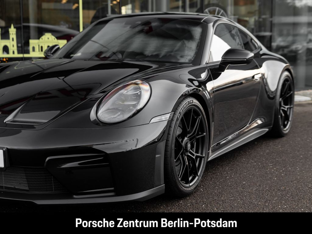 Porsche 992 2025