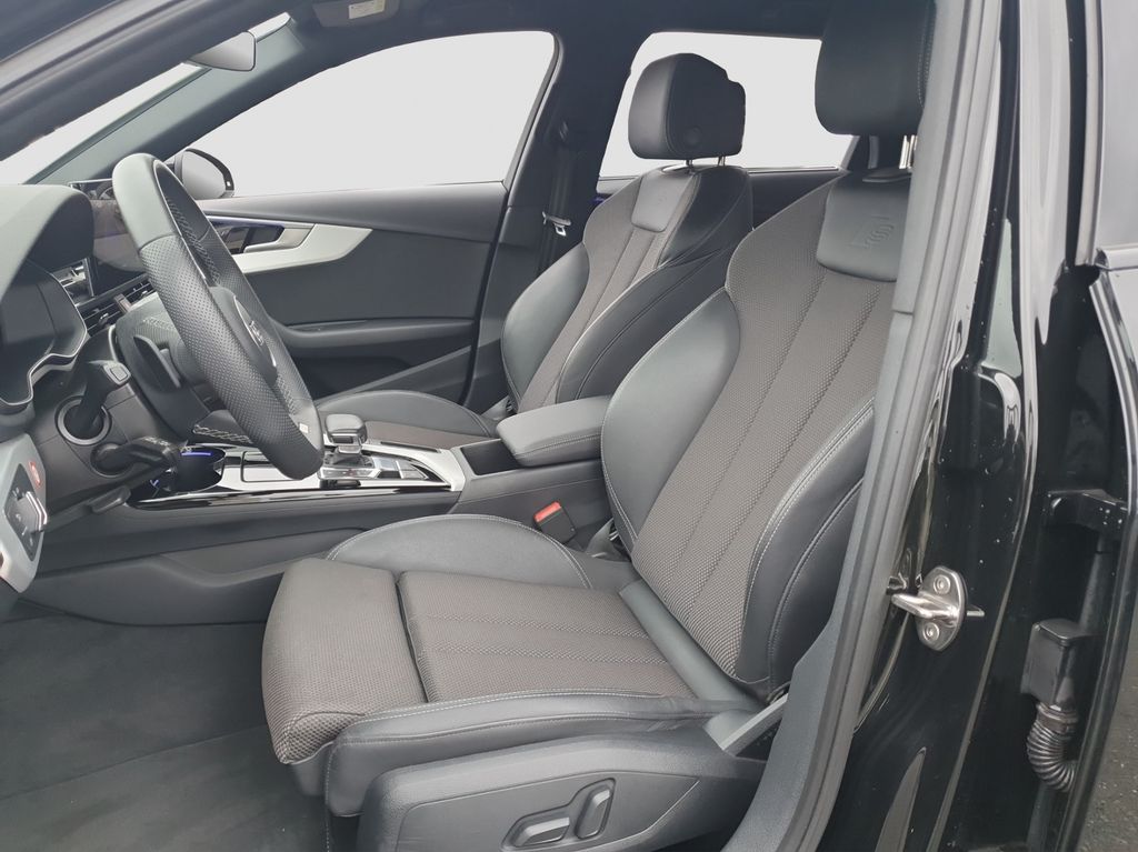 Audi A4 2024