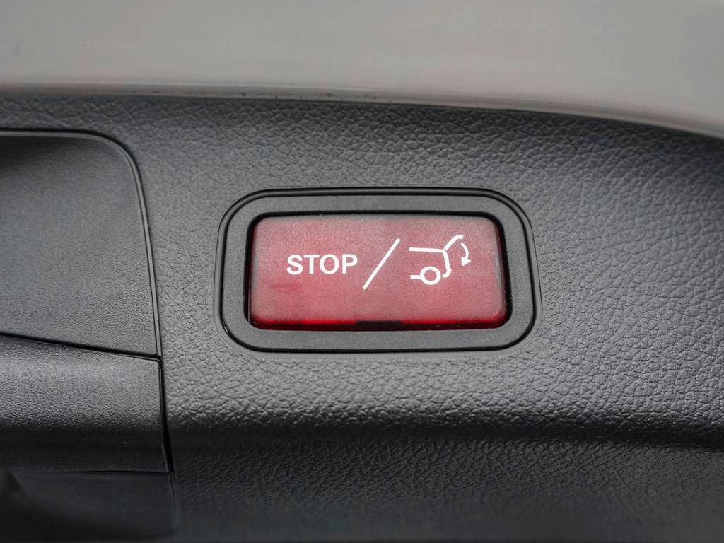 Mercedes-Benz EQA 2023