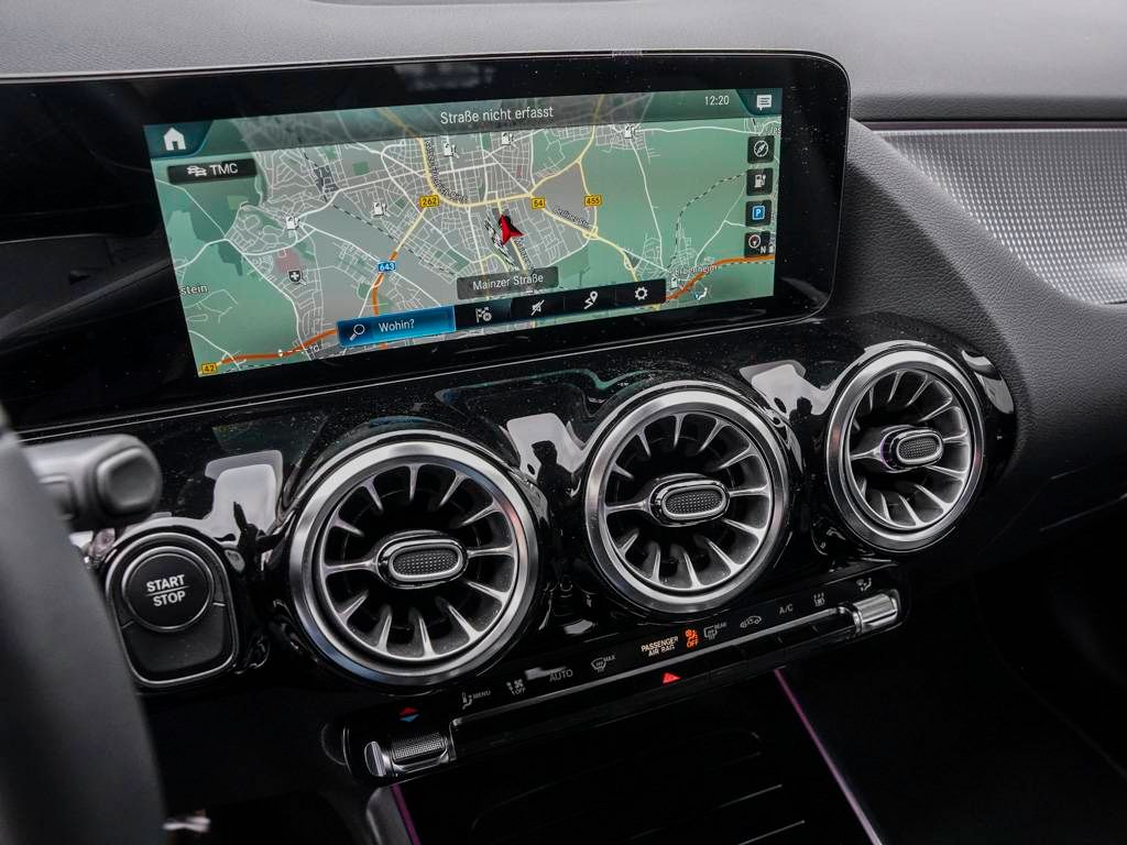 Mercedes-Benz EQA 2023