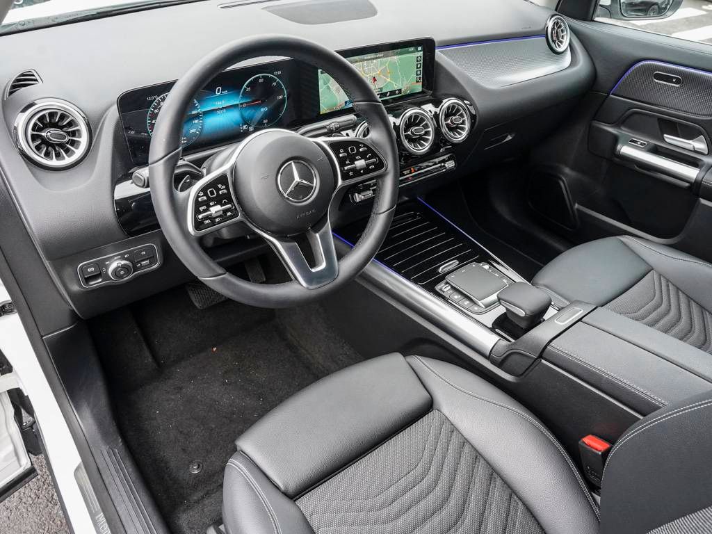 Mercedes-Benz EQA 2023