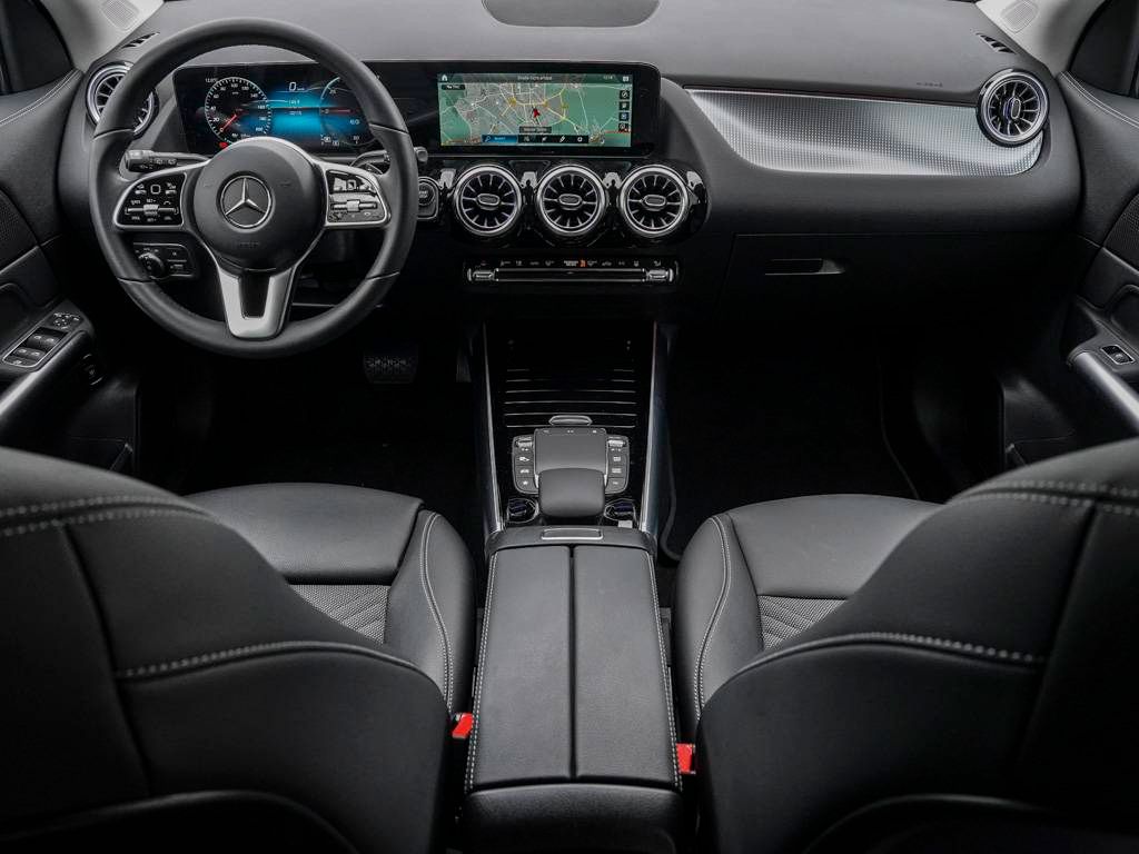 Mercedes-Benz EQA 2023