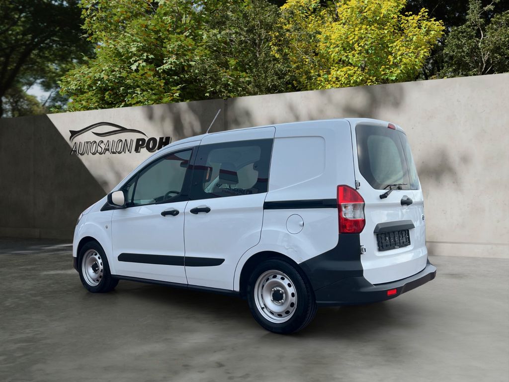Ford Transit Courier 2019