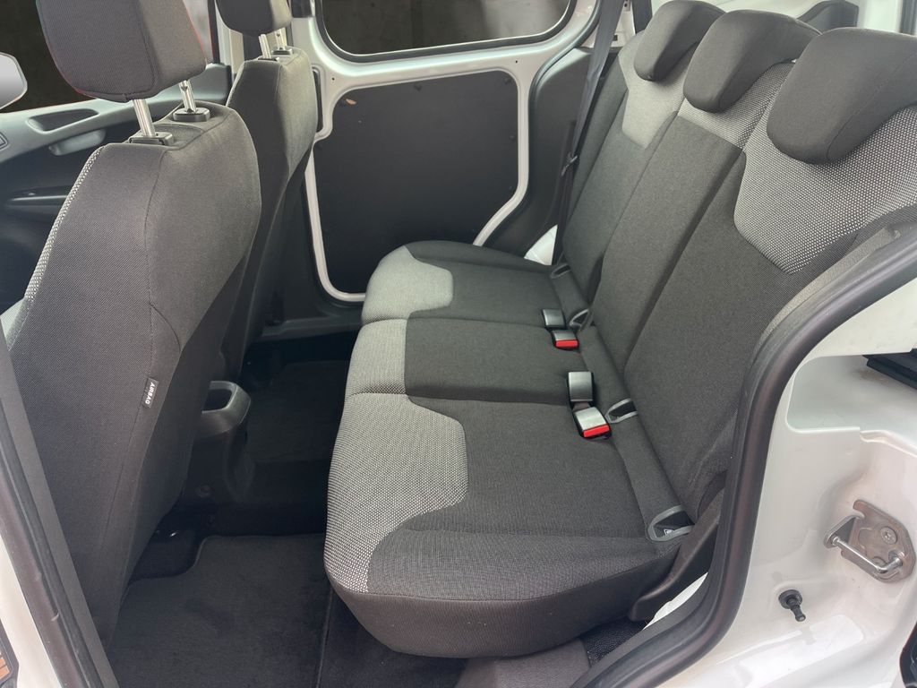 Ford Transit Courier 2019