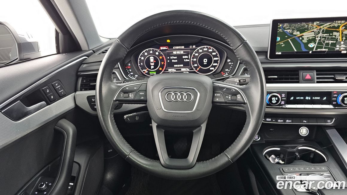 Audi A4 2019