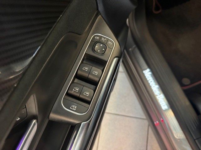 Mercedes-Benz GLA 200 2020