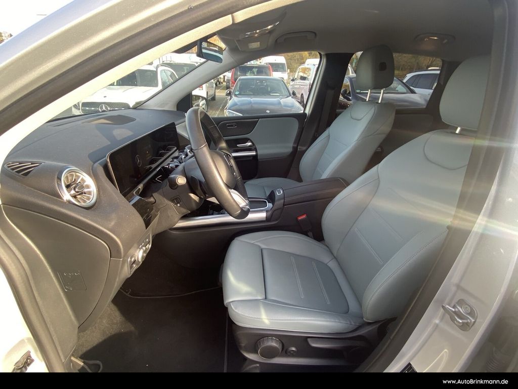 Mercedes-Benz B 200 2024